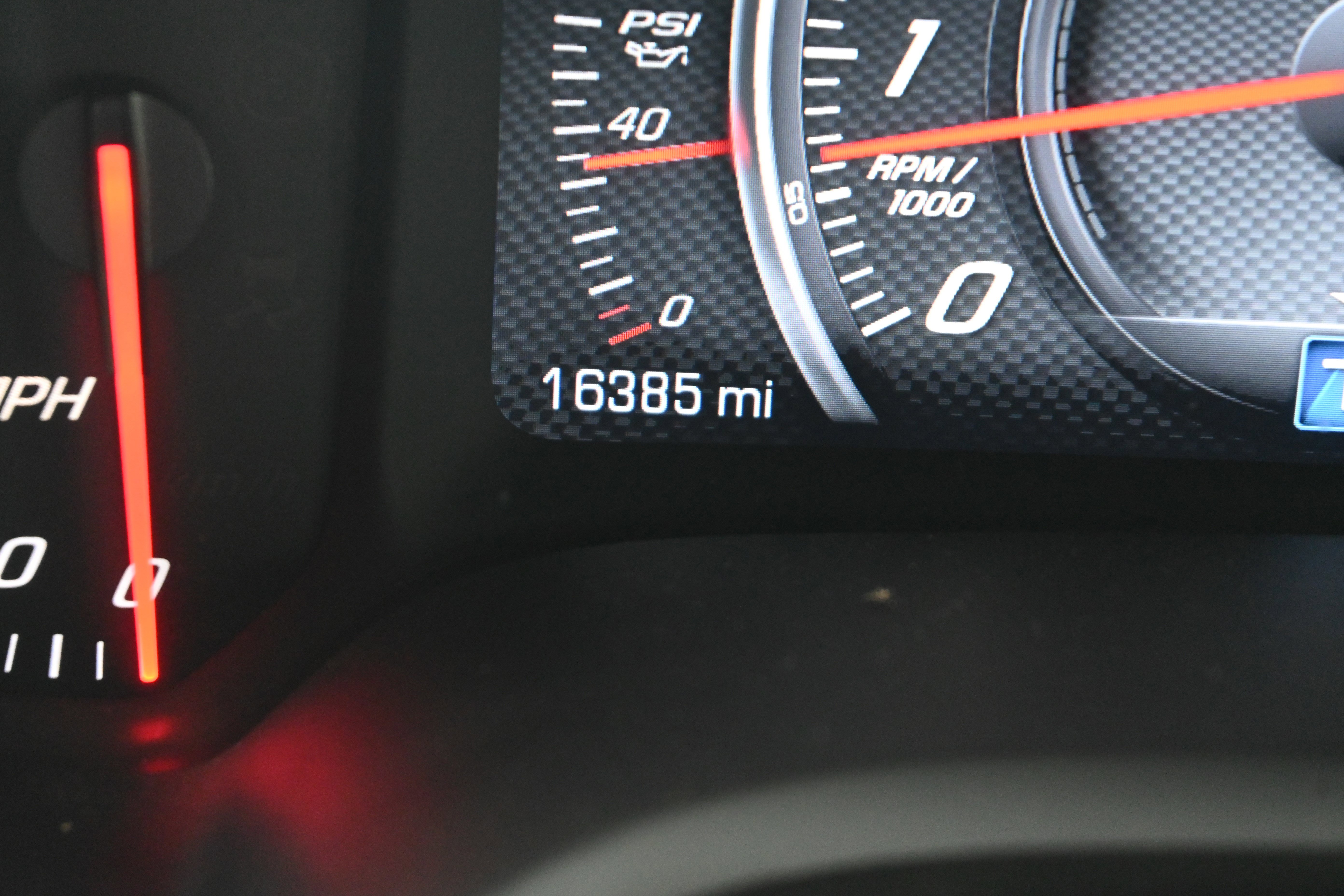 Used 2015 Chevrolet Corvette Z51 2LT w/ 2LT Preferred Equipment Group image 16