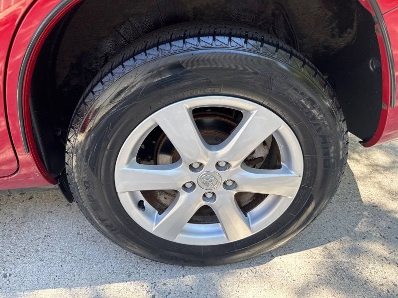 Used 2007 Toyota RAV4 Limited AWD/4WD image 9