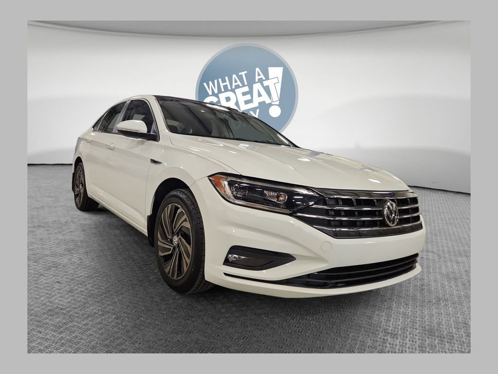 Used 2019 Volkswagen Jetta SEL Premium FWD image 1