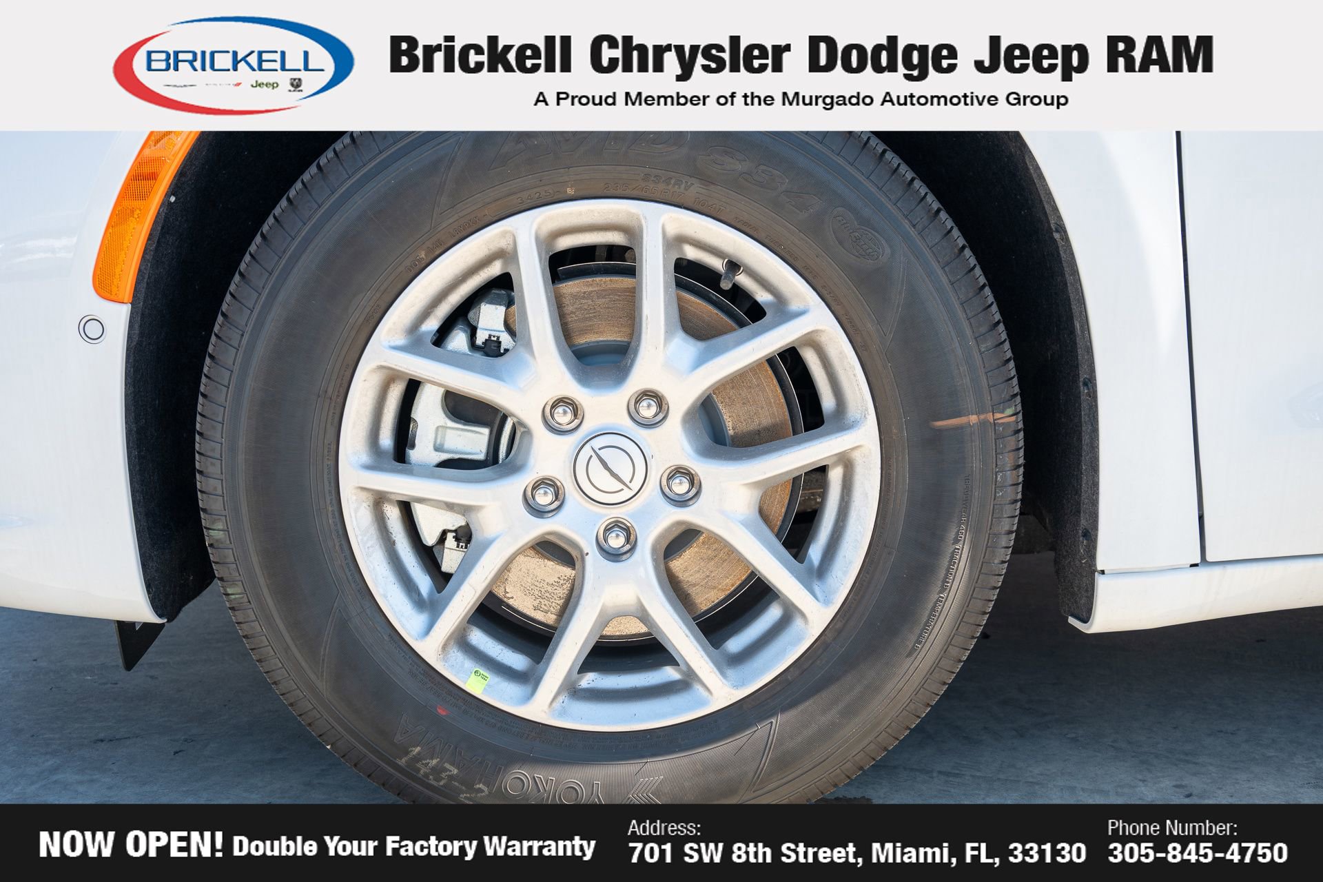 New 2026 Chrysler Pacifica Select image 37