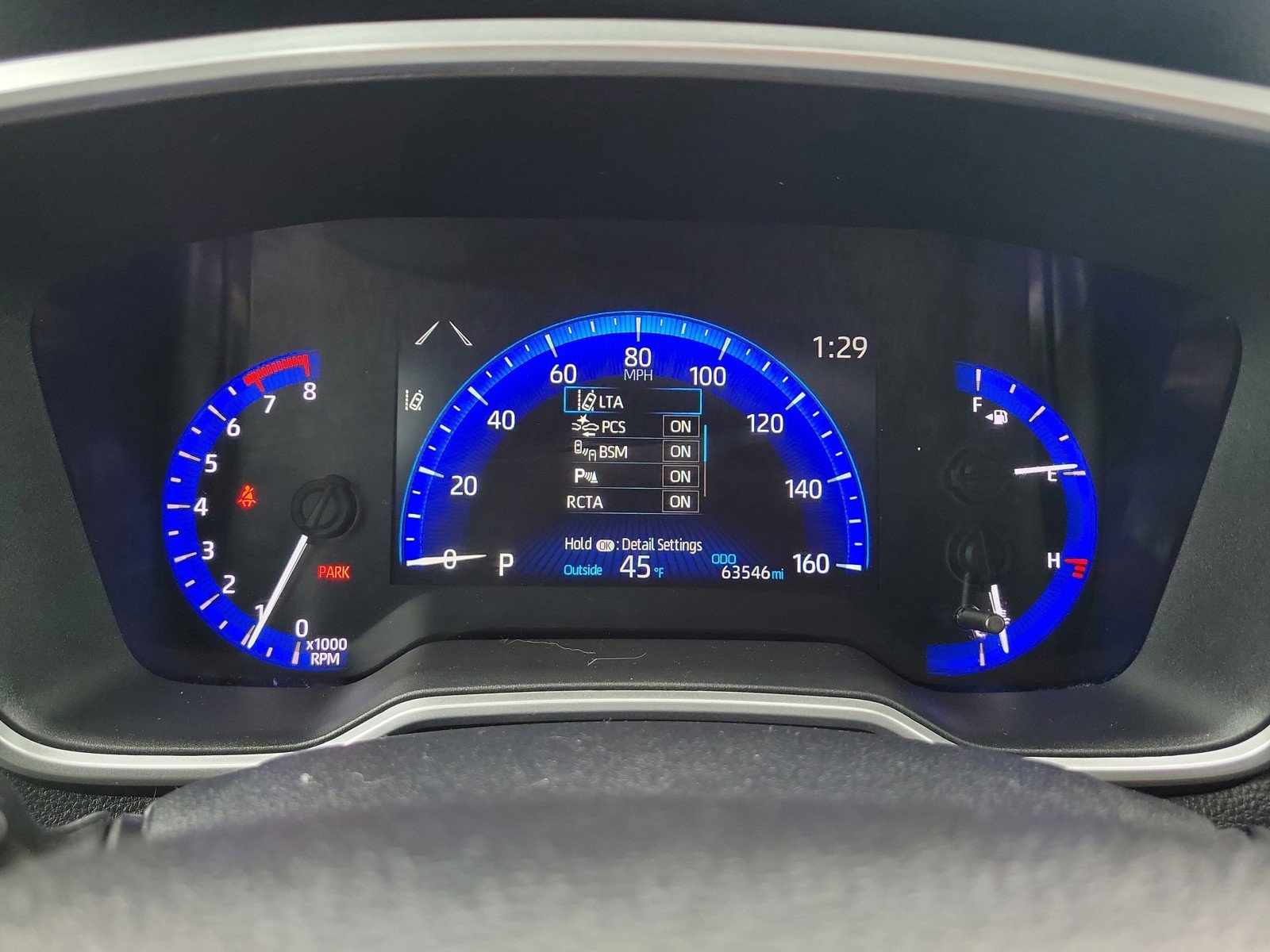 Used 2022 Toyota Corolla Cross XLE w/ Convenience Package AWD/4WD image 26