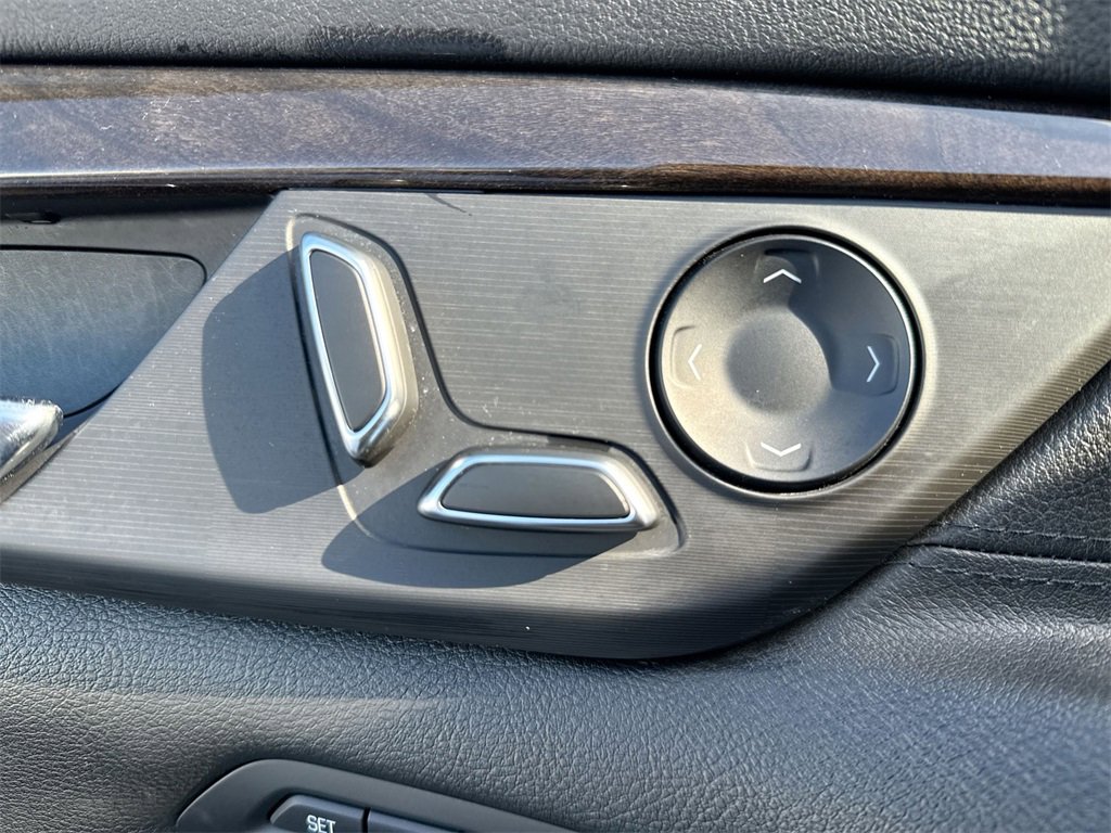 Used 2018 Cadillac CT6 Luxury image 14