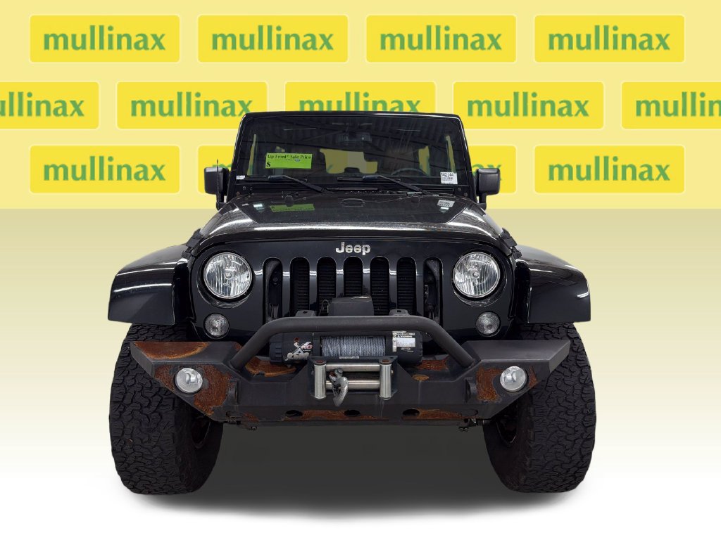 Used 2015 Jeep Wrangler Unlimited Sahara AWD/4WD image 13
