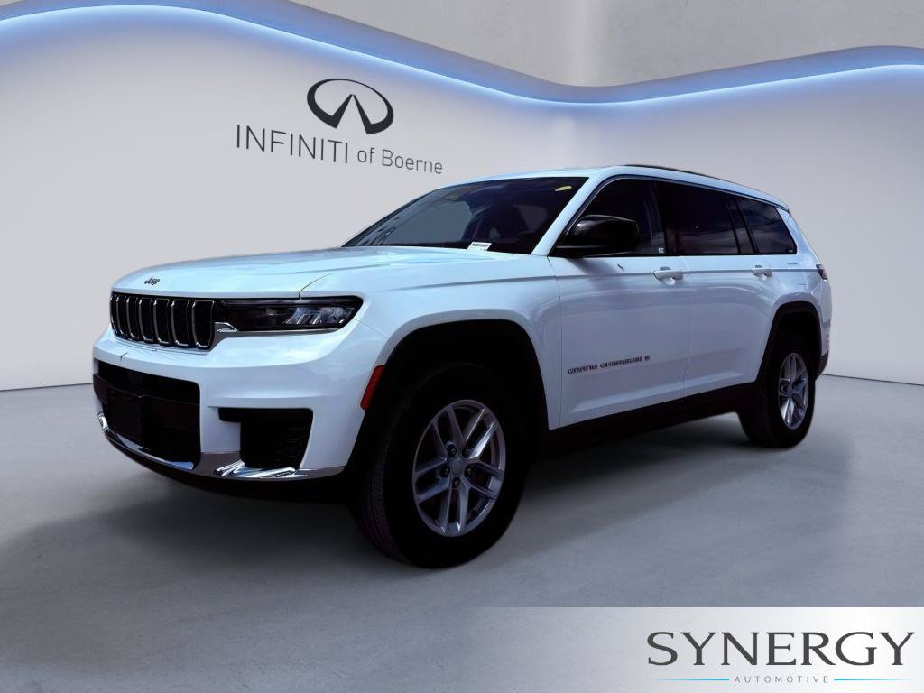 Used 2023 Jeep Grand Cherokee L Laredo RWD image 1