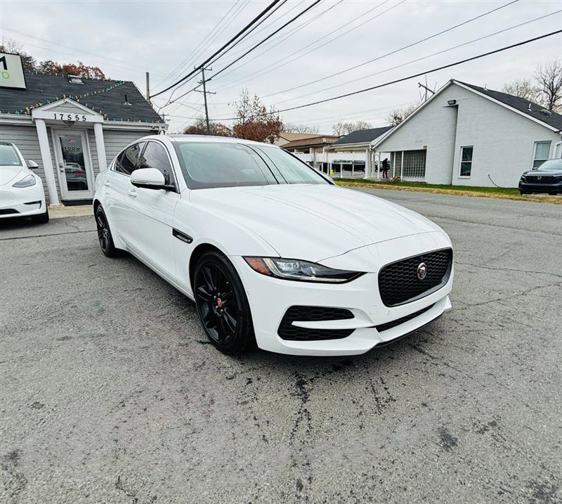 Used 2020 Jaguar XE S image 7