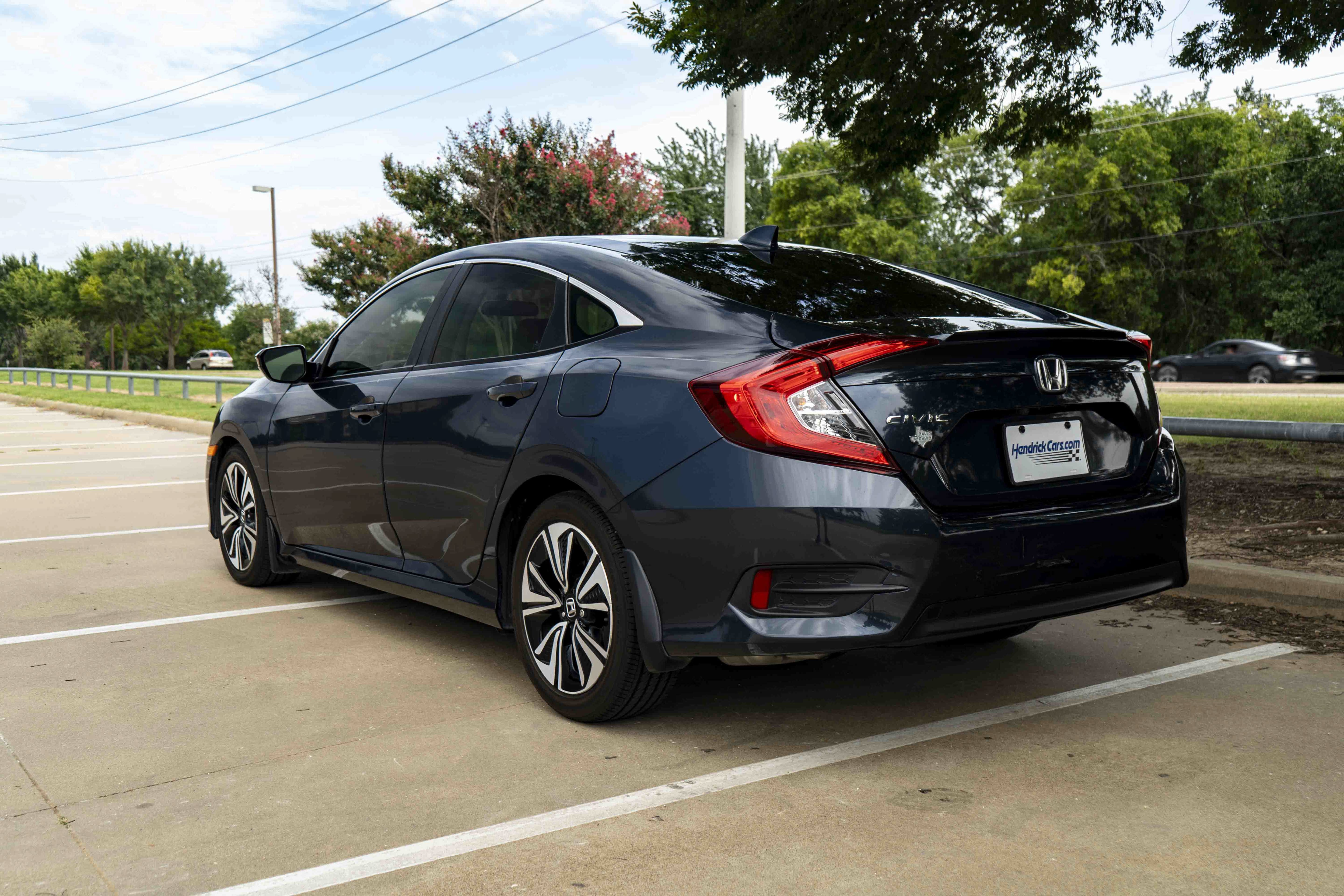 Used 2018 Honda Civic EX-T image 7