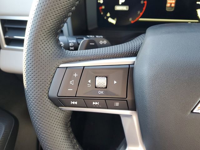 New 2026 Mitsubishi Outlander SE FWD image 24