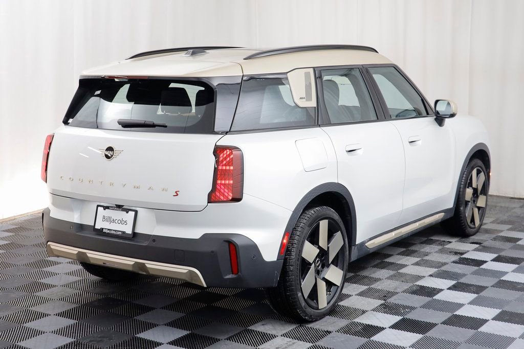 Certified 2025 MINI Cooper Countryman S image 17