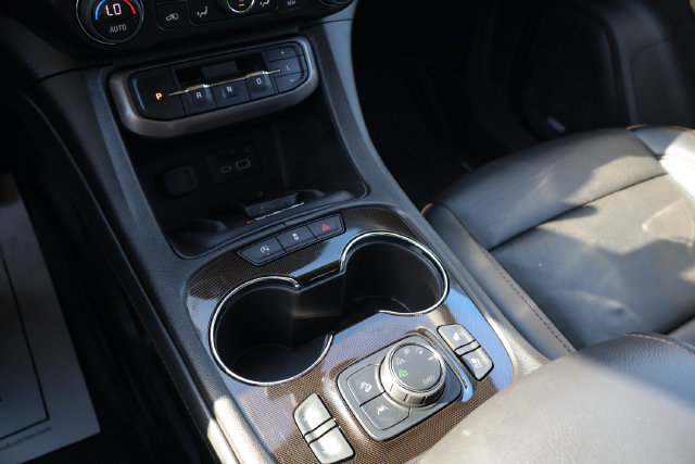 Used 2023 GMC Acadia AT4 w/ GMC Pro Grade Package AWD/4WD image 15