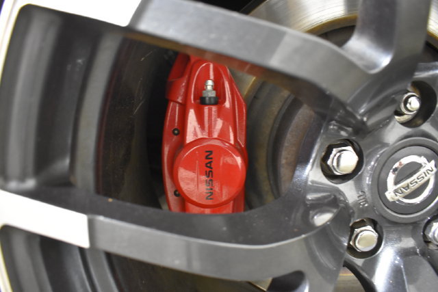Used 2019 Nissan 370Z NISMO RWD image 43