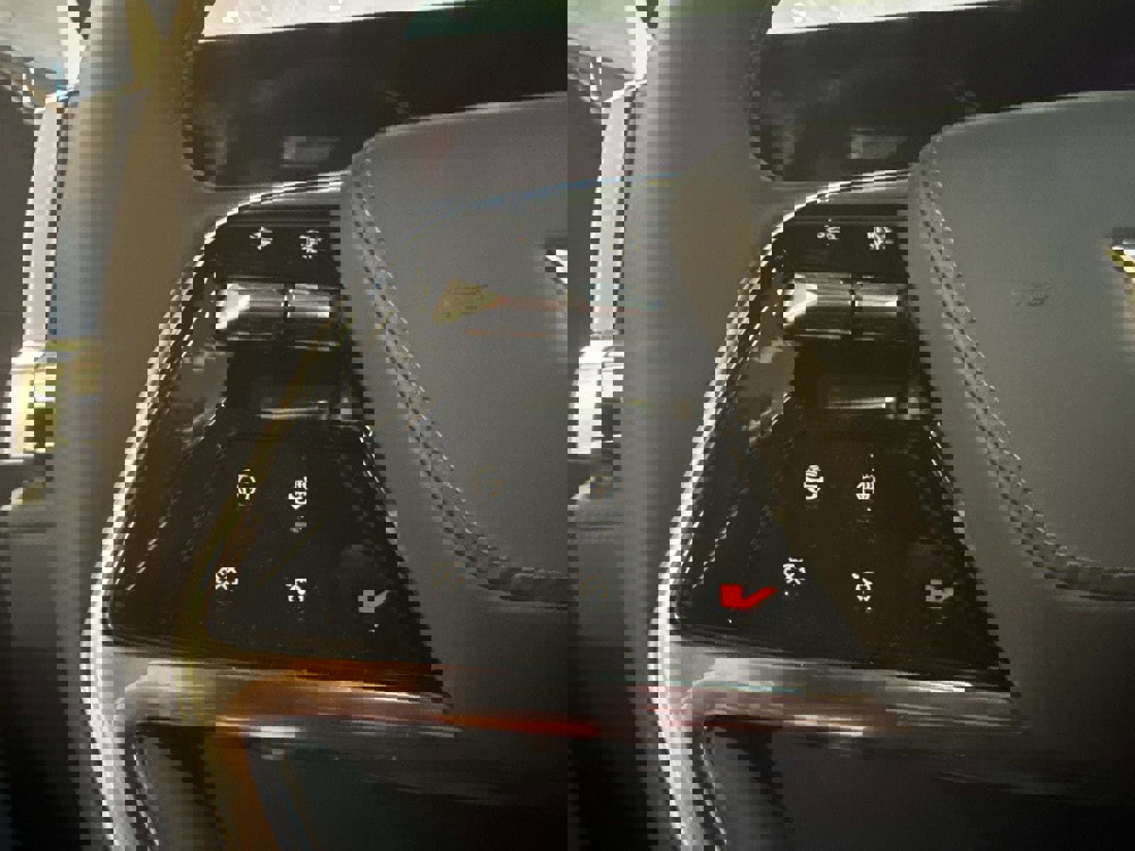 New 2025 Cadillac Escalade IQ Luxury 2 image 18