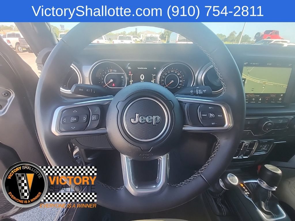 Used 2023 Jeep Gladiator Overland w/ Cold Weather Group AWD/4WD image 11