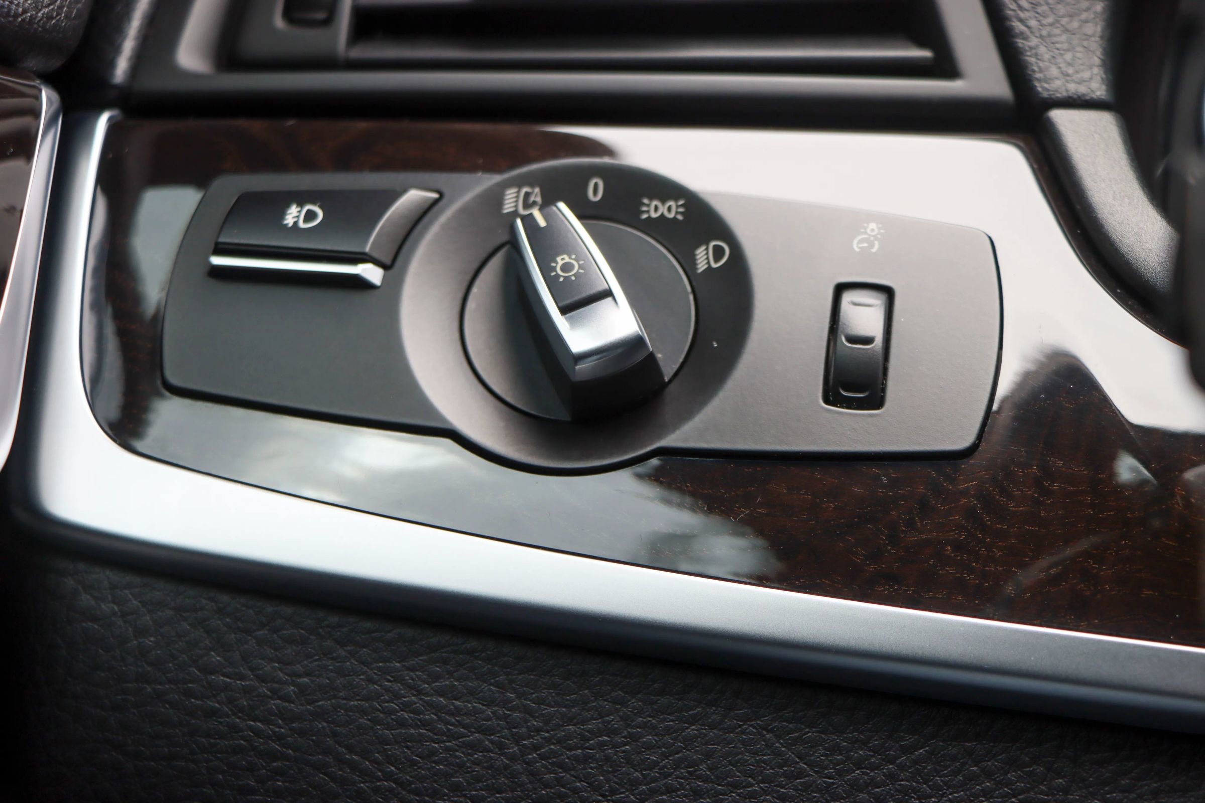 Used 2016 BMW 528i Sedan image 30