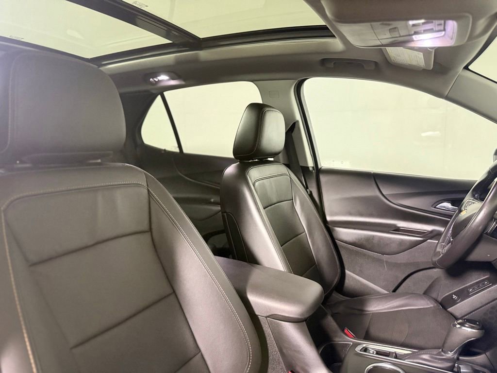 Used 2020 Chevrolet Equinox LT w/ Midnight Edition AWD/4WD image 22