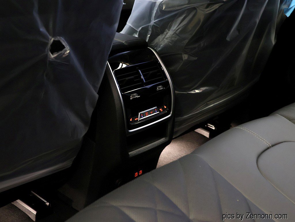 New 2026 BMW X5 M60i AWD/4WD image 14