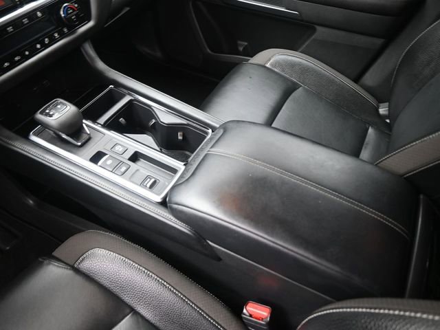 Used 2022 Nissan Pathfinder SL w/ SL Premium Package image 31