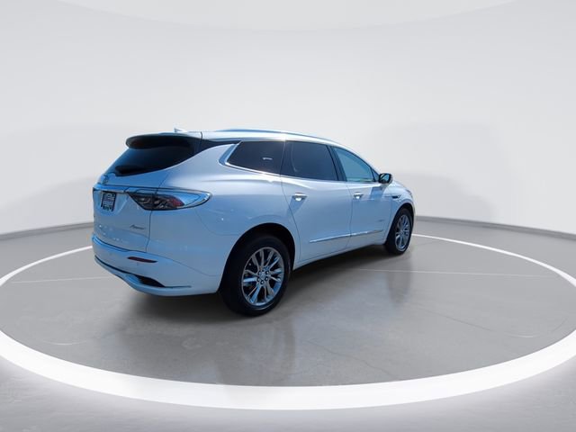 Used 2023 Buick Enclave Avenir w/ Avenir Technology Package image 8