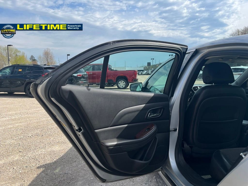 Used 2013 Chevrolet Malibu LT image 30