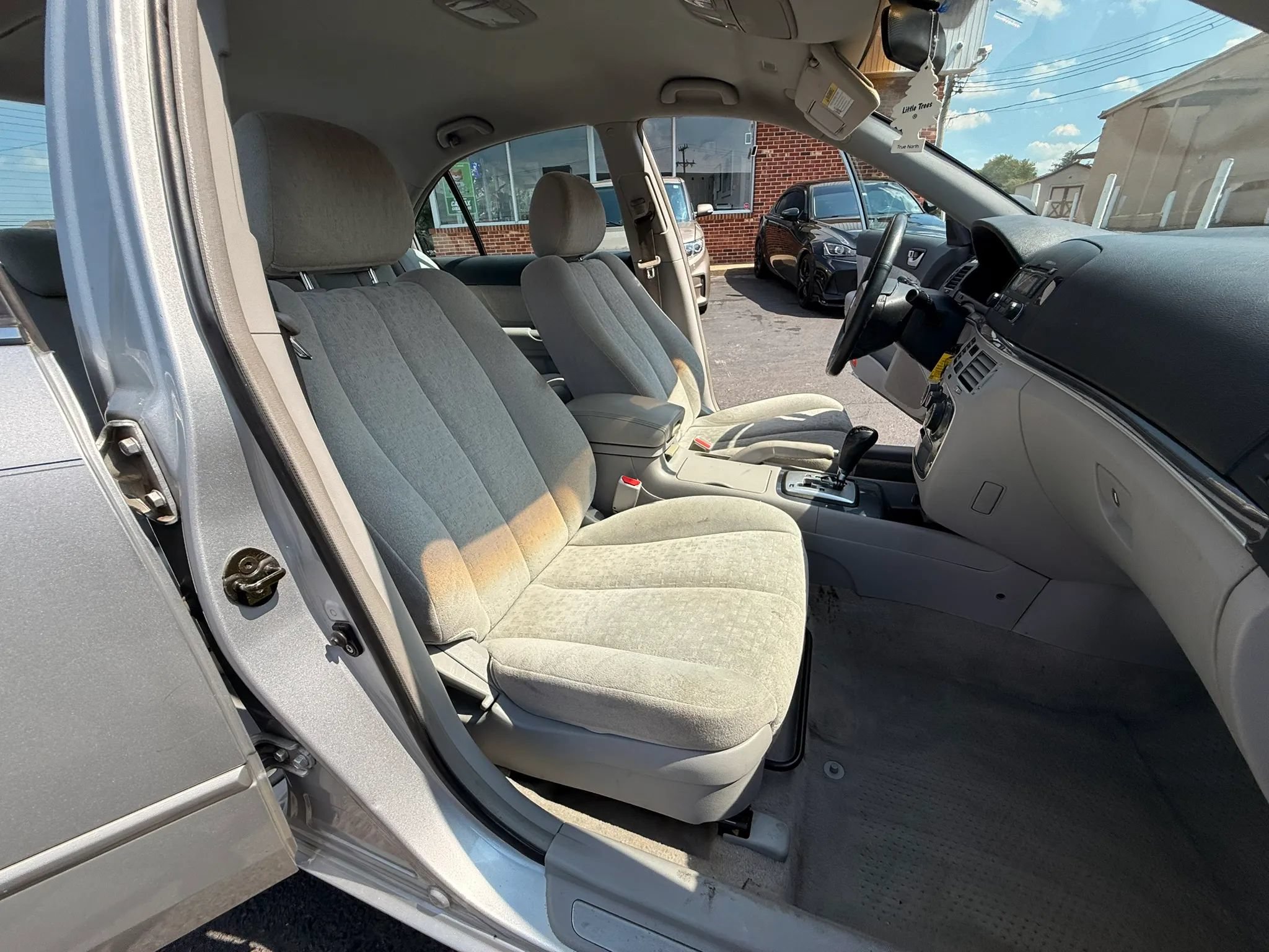Used 2006 Hyundai Sonata GLS FWD image 10