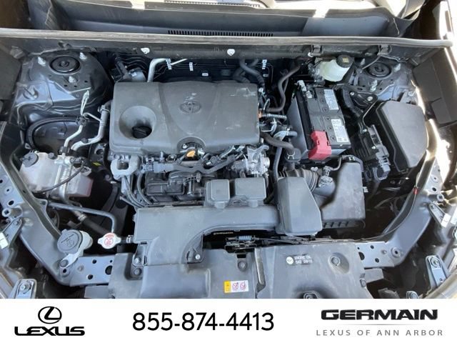 Used 2025 Toyota RAV4 XLE AWD/4WD image 24