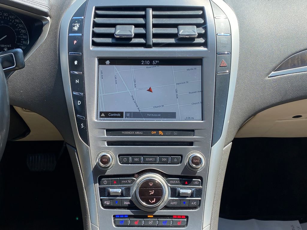 Used 2017 Lincoln MKZ Reserve AWD/4WD image 22