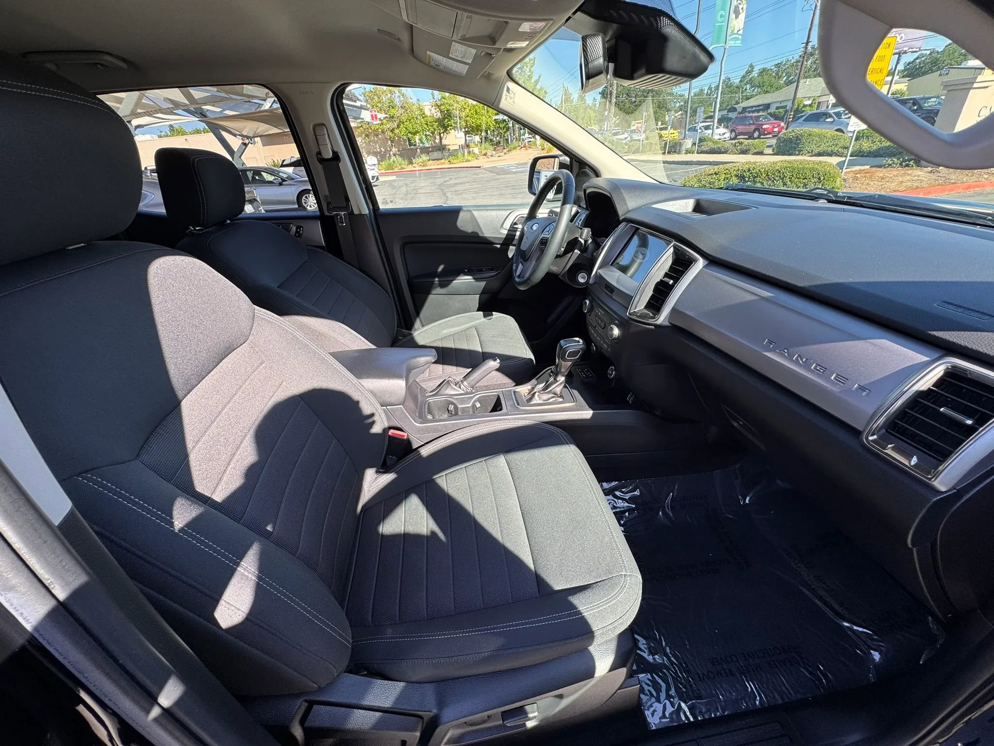 Used 2019 Ford Ranger XLT w/ Equipment Group 302A Luxury image 8