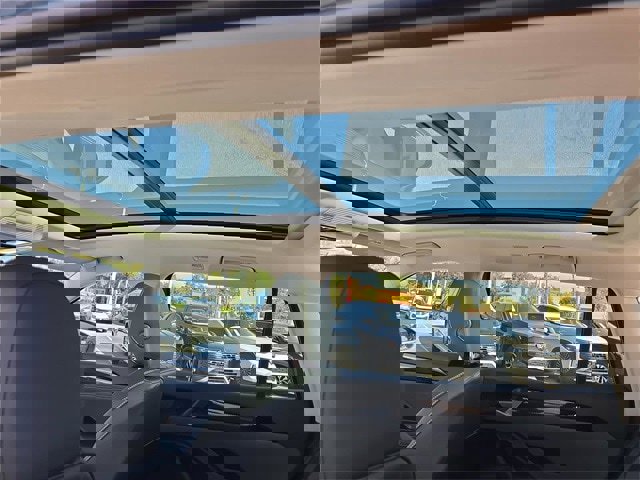 New 2026 Volkswagen Tiguan SE image 25