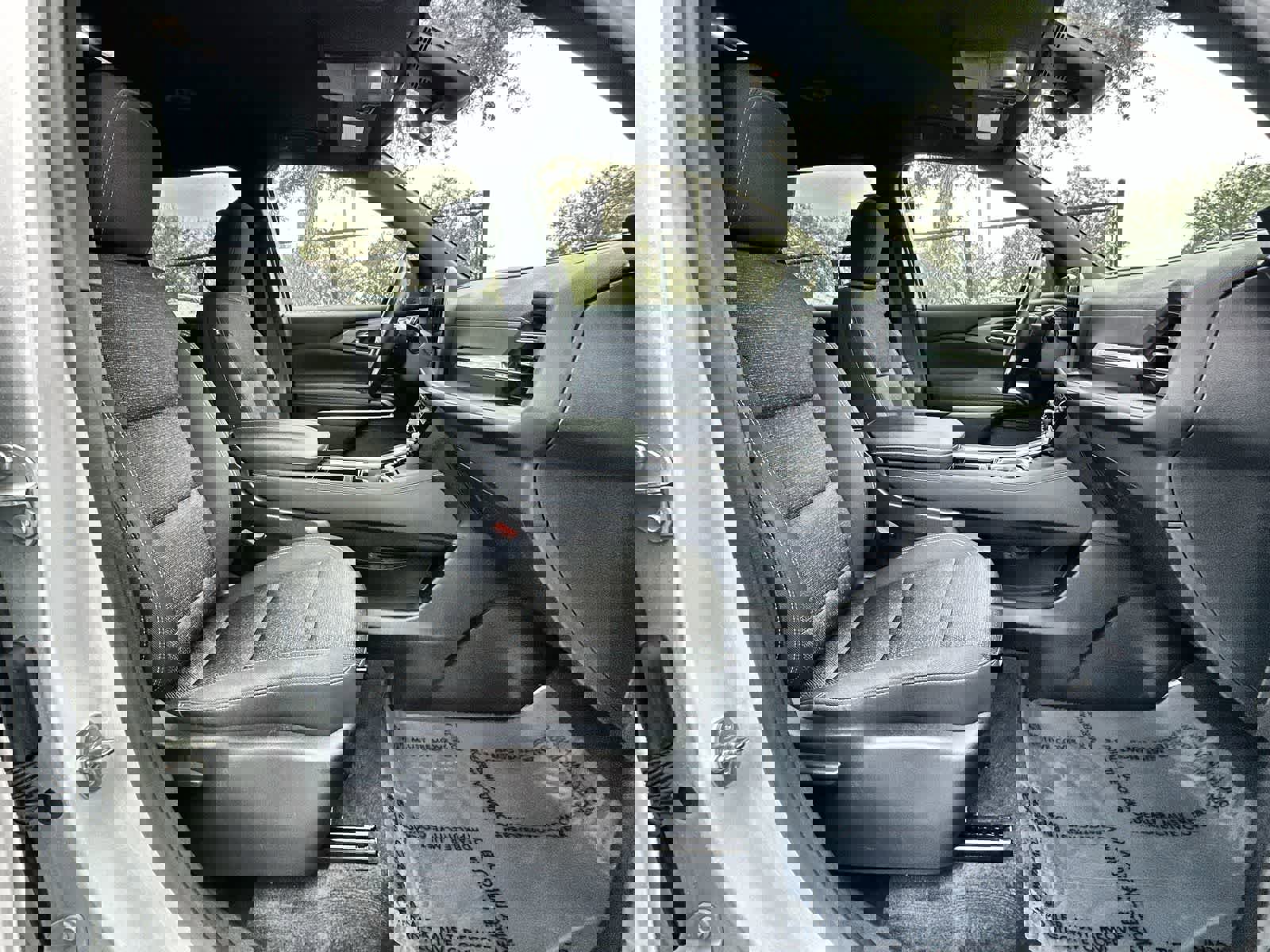 Used 2024 Chevrolet Traverse LT image 9