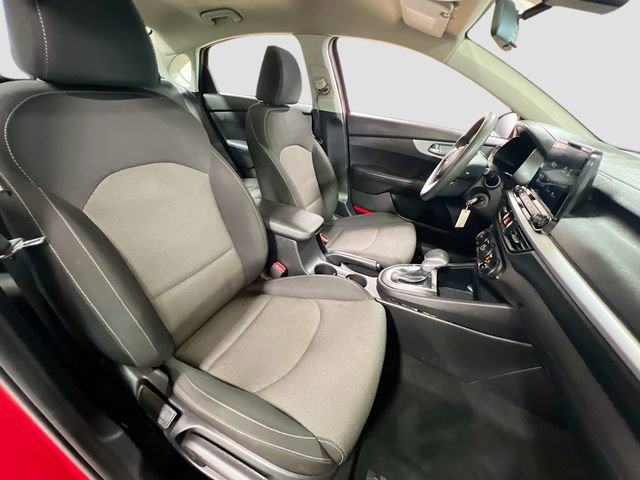 Certified 2023 Kia Forte LXS w/ LXS Technology Package image 25