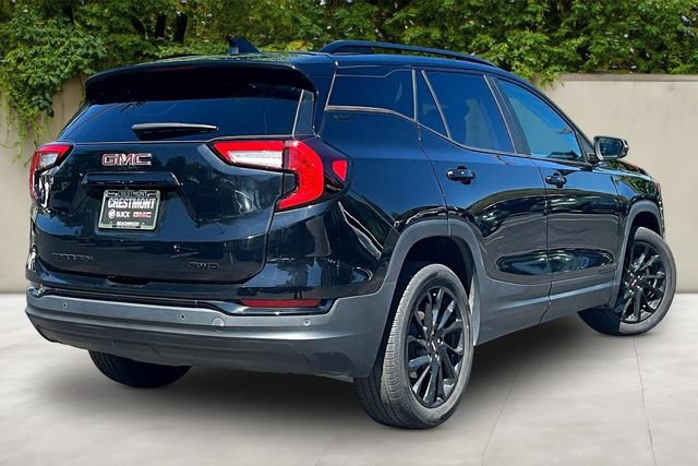 Used 2023 GMC Terrain SLE w/ Driver Convenience Package AWD/4WD image 6