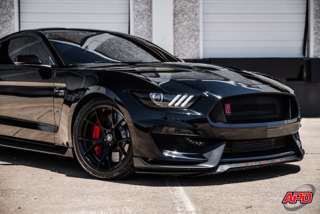 Used 2017 Ford Mustang Shelby GT350 w/ Electronics Package RWD image 40