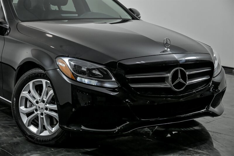 Used 2016 Mercedes-Benz C 300 4MATIC Sedan image 2