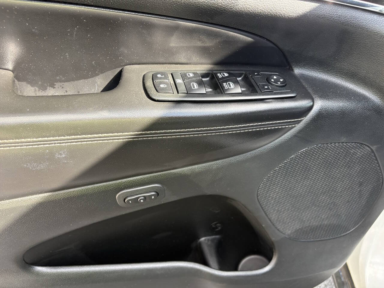 Used 2014 Jeep Grand Cherokee Limited AWD/4WD image 21