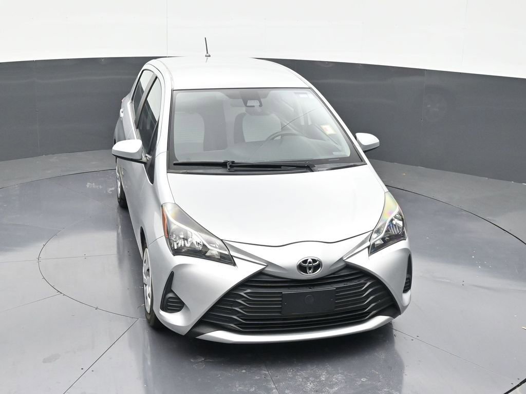 Used 2018 Toyota Yaris L FWD image 19
