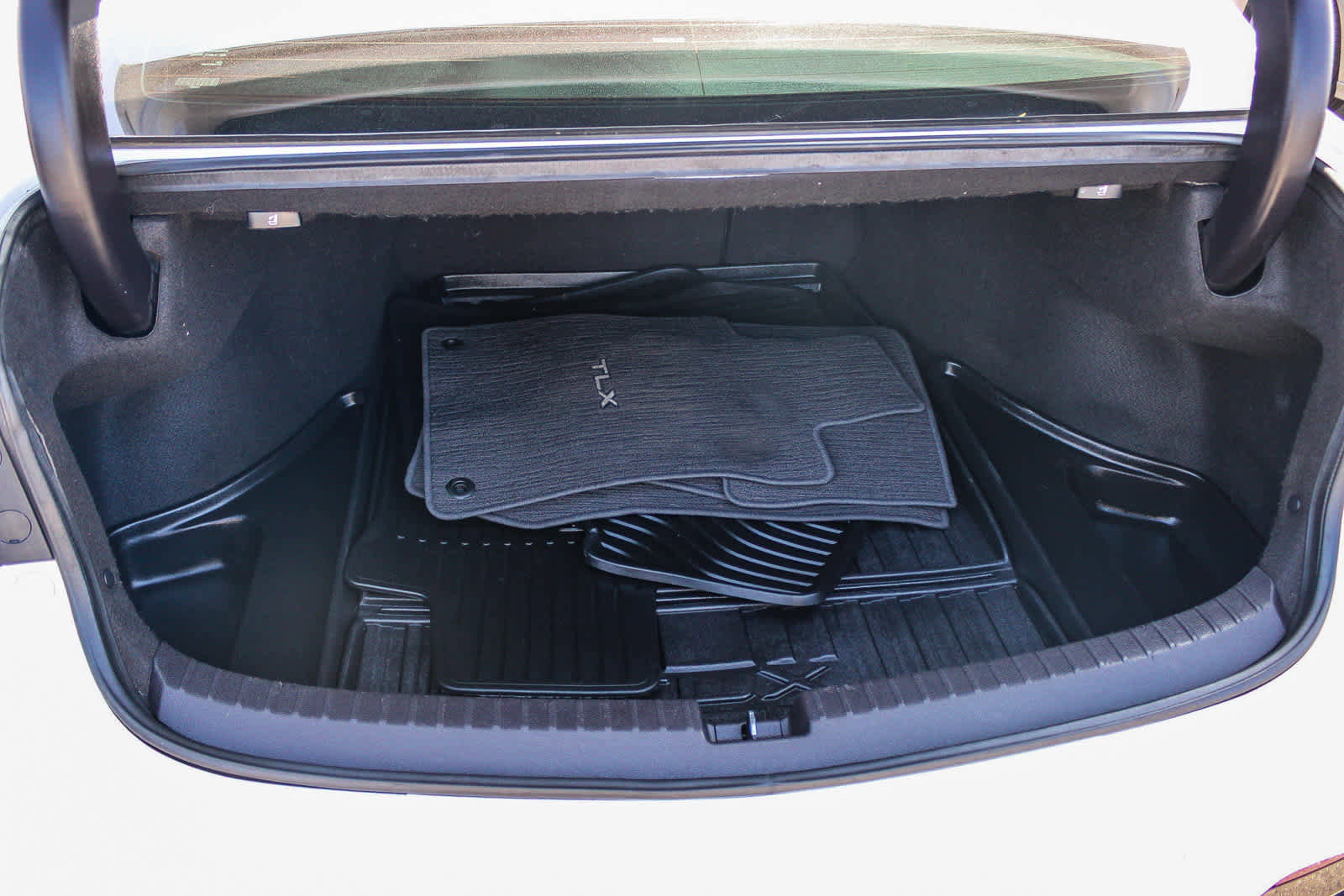 Used 2019 Acura TLX V6 w/ Technology & A-SPEC Pkg image 28