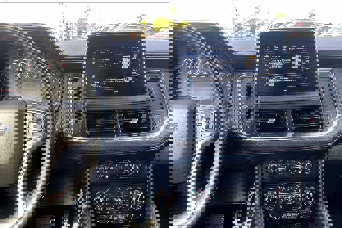 Used 2021 Chevrolet Tahoe RST image 6