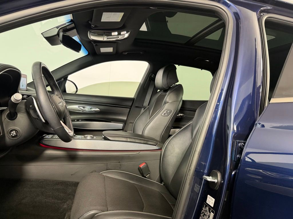 Used 2023 Genesis GV70 2.5T w/ Sport Prestige Package image 27
