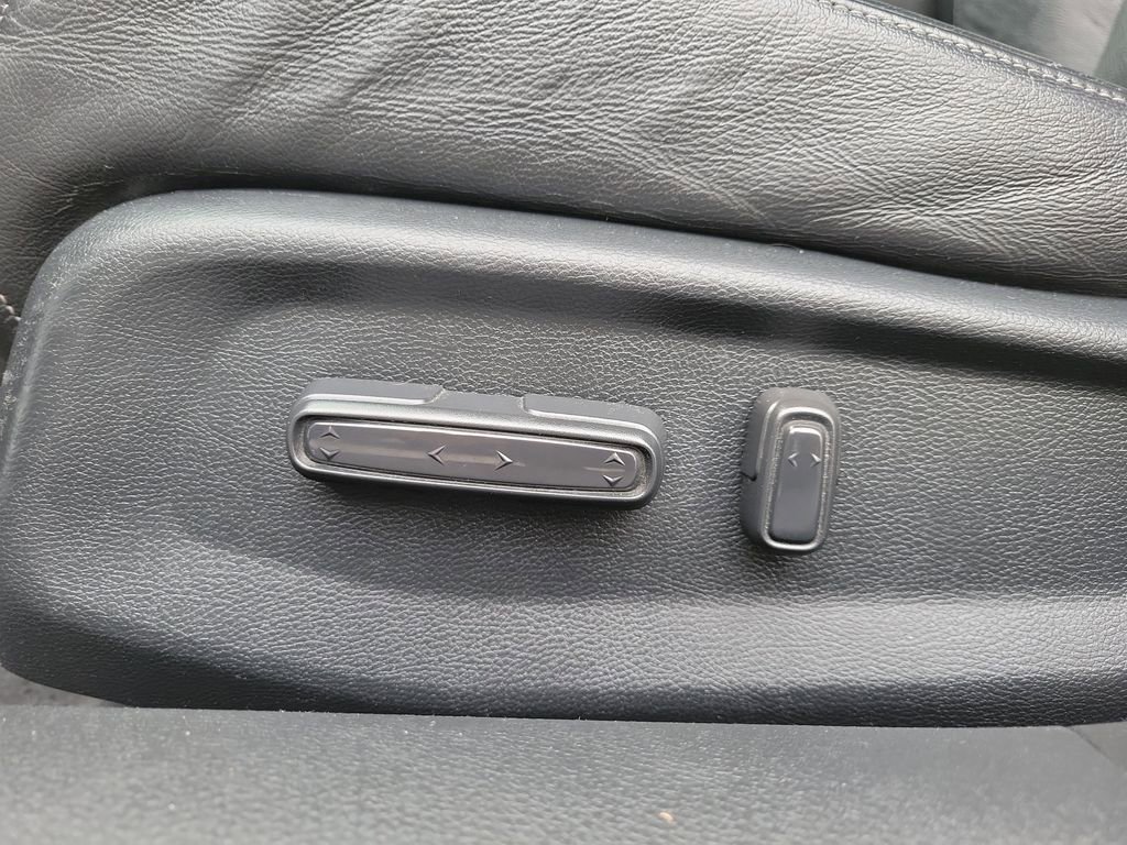 Used 2019 Honda Insight Touring image 20