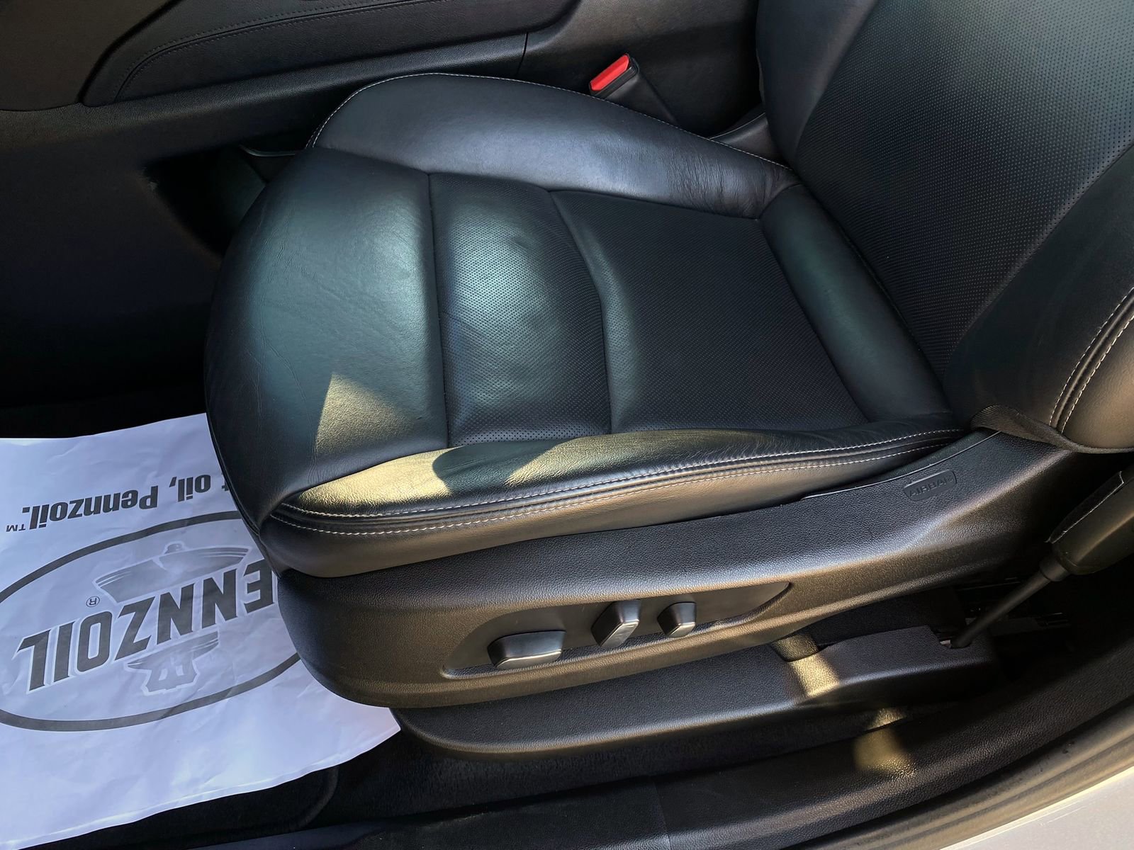 Used 2024 Cadillac XT6 Premium Luxury image 11