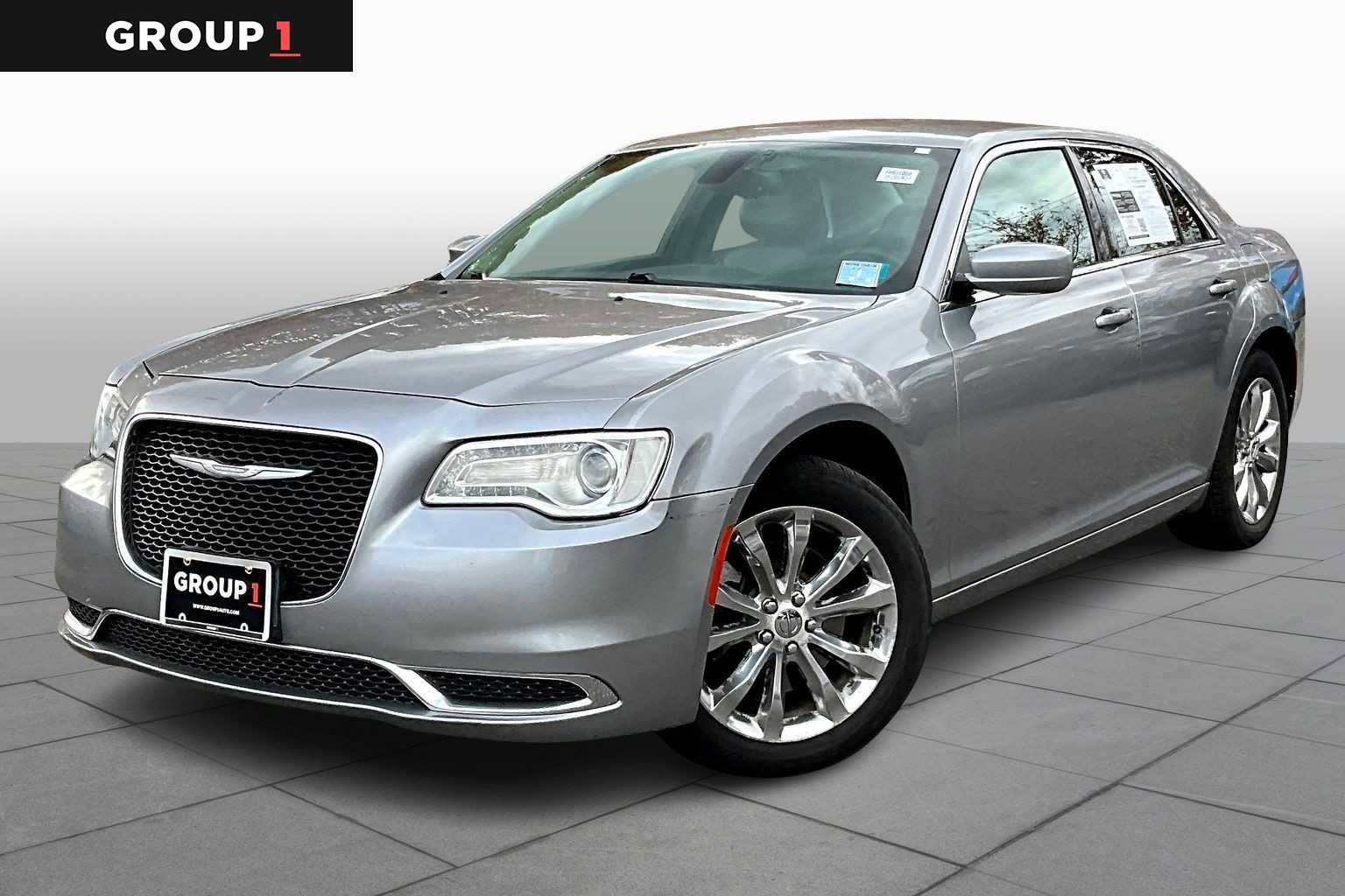 Used 2015 Chrysler 300 Limited