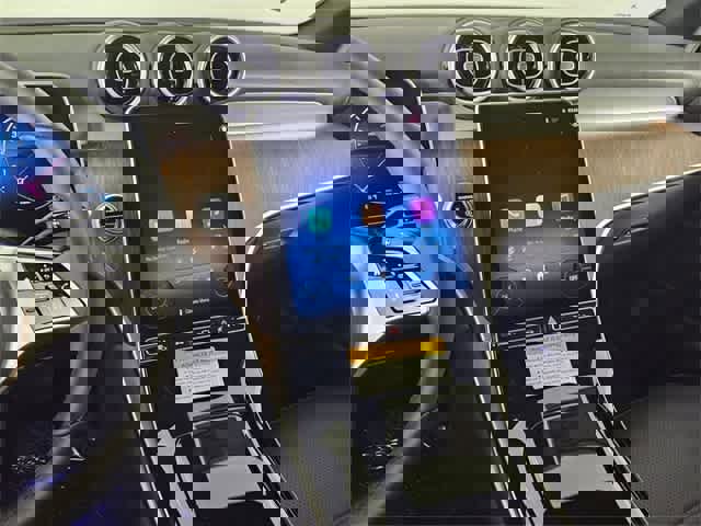 Certified 2025 Mercedes-Benz GLC 300 4MATIC image 27