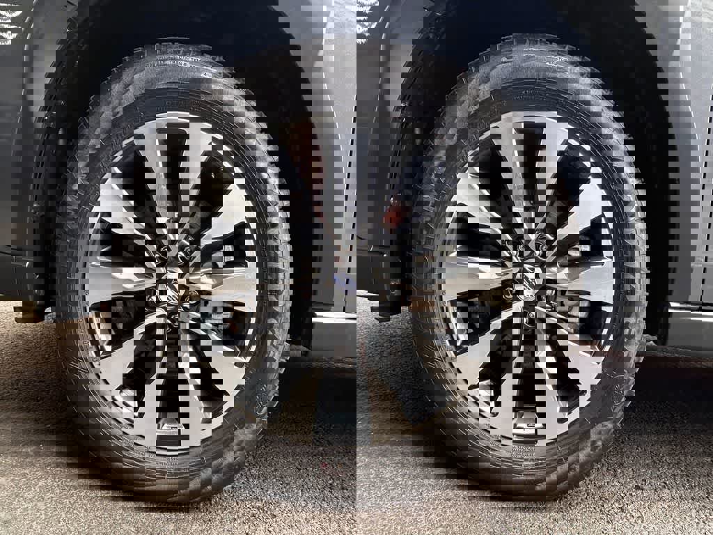 Certified 2023 Subaru Outback Limited XT AWD/4WD image 8