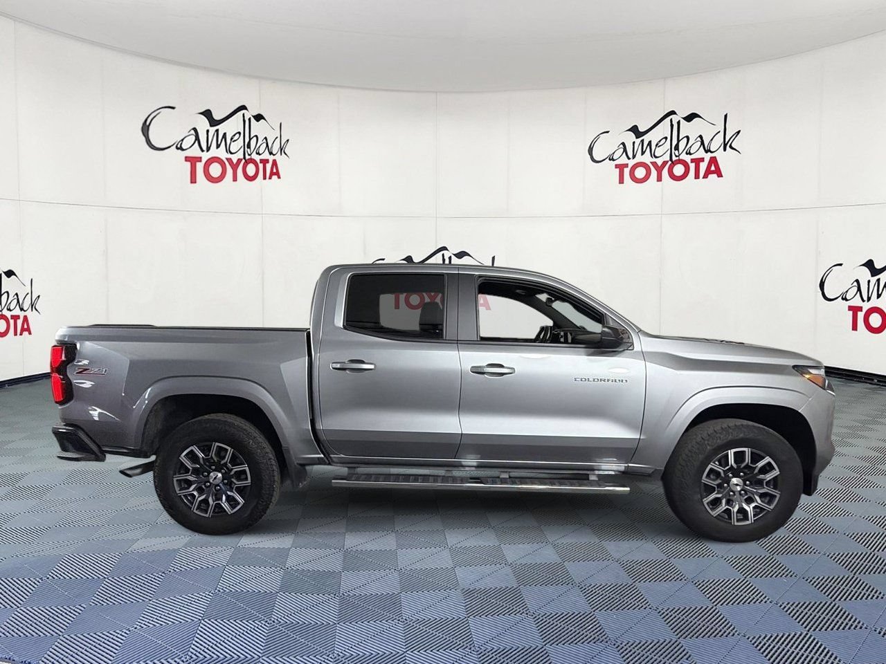 Used 2026 Chevrolet Colorado Z71 w/ Z71 Convenience Package 2 AWD/4WD image 9