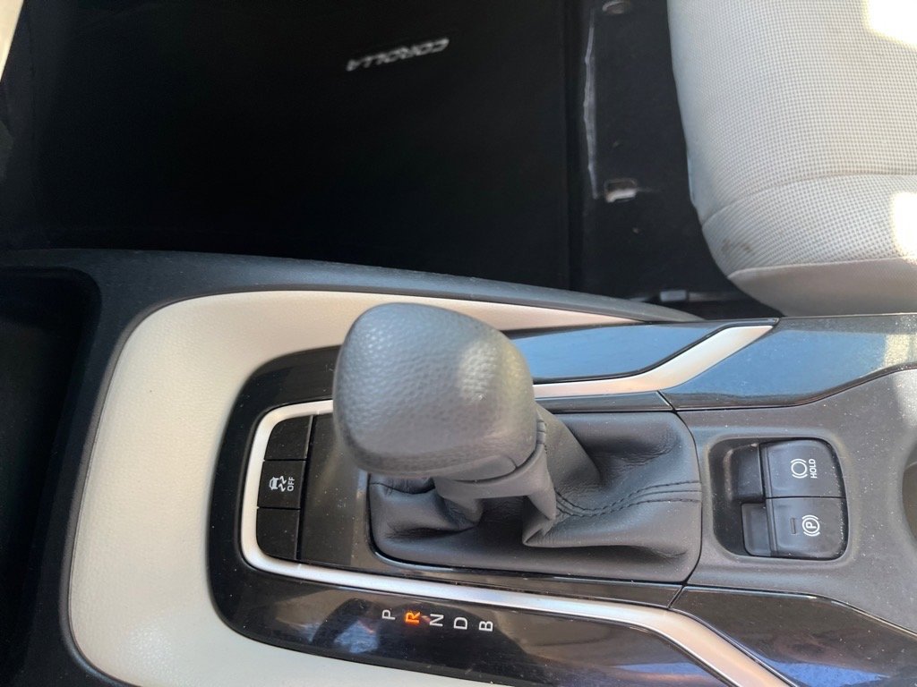 Used 2021 Toyota Corolla LE image 14