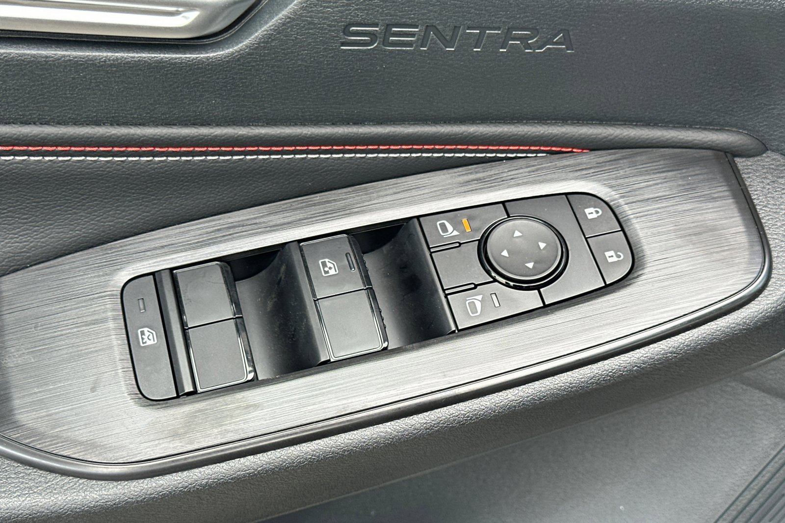 New 2027 Nissan Sentra SR w/ SR Premium Package FWD image 13