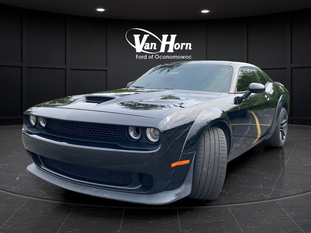 Used 2019 Dodge Challenger R/T Scat Pack RWD image 3