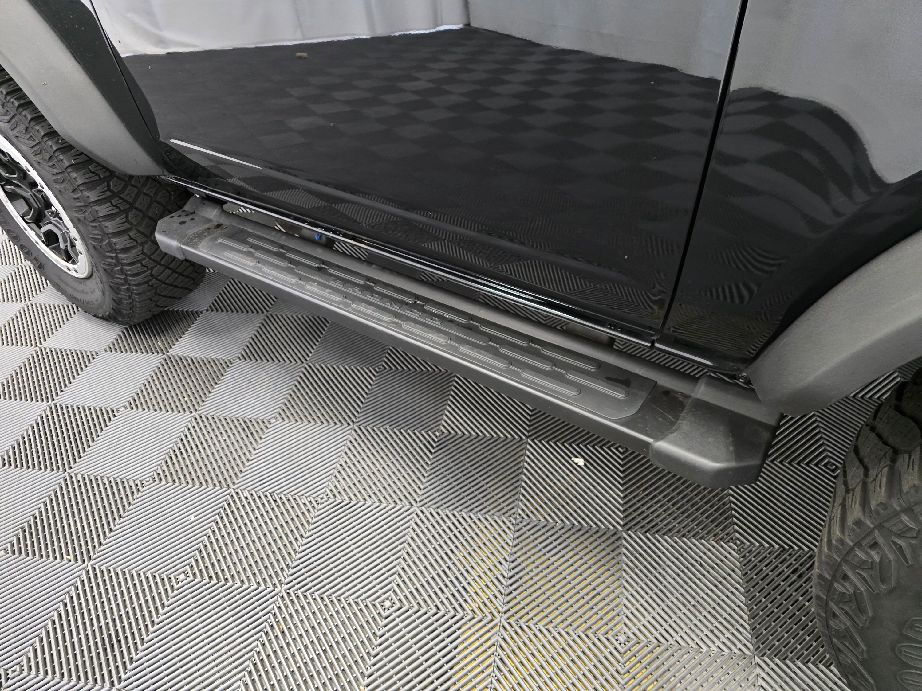 Used 2022 Ford Bronco Base image 25