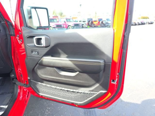 Used 2025 Jeep Wrangler Sahara 4xe w/ Safety Group image 51