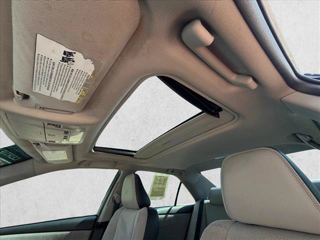Used 2015 Toyota Camry XSE w/ Moonroof Package FWD image 14
