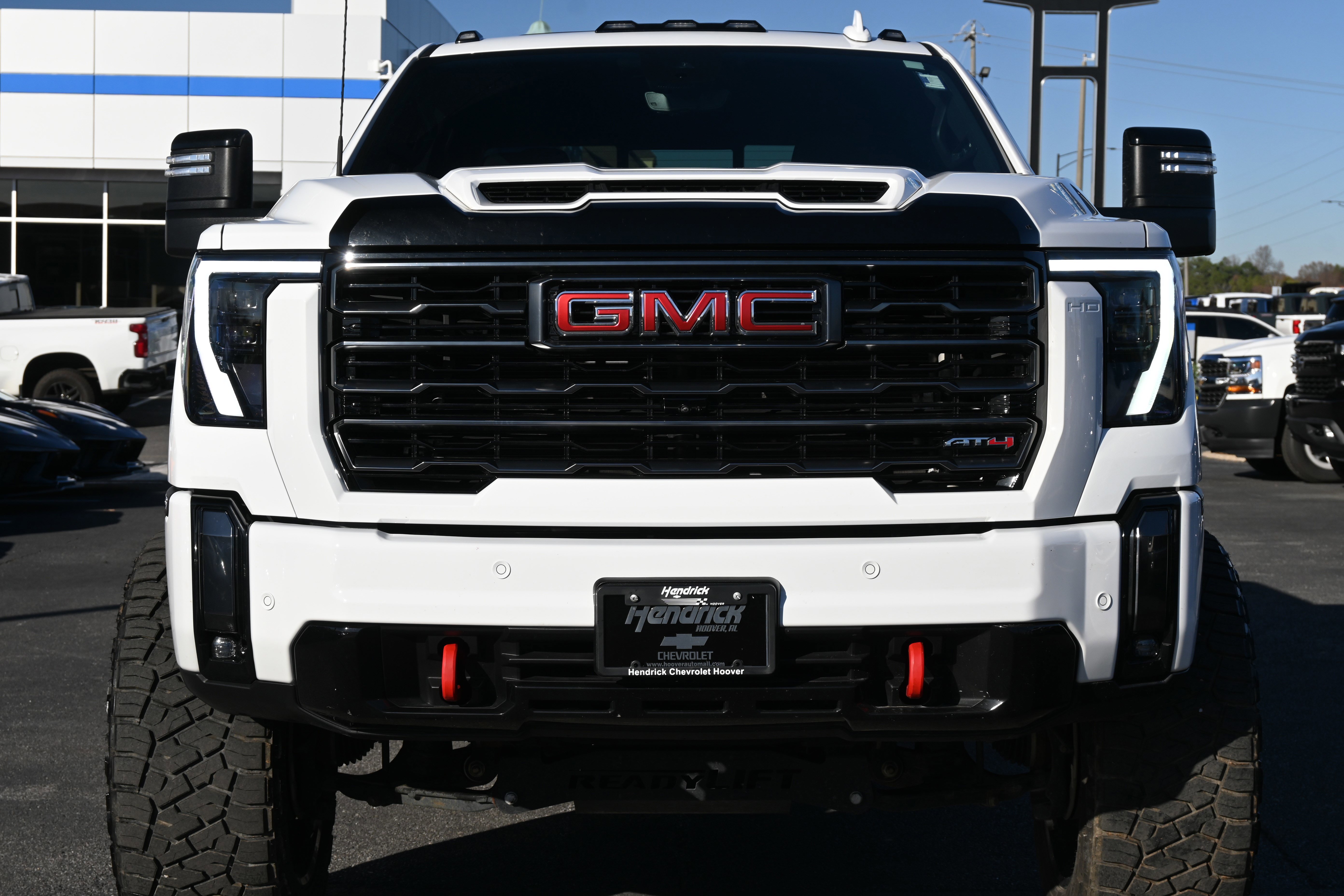 Used 2024 GMC Sierra 2500 AT4 w/ AT4 Premium Plus Package image 7